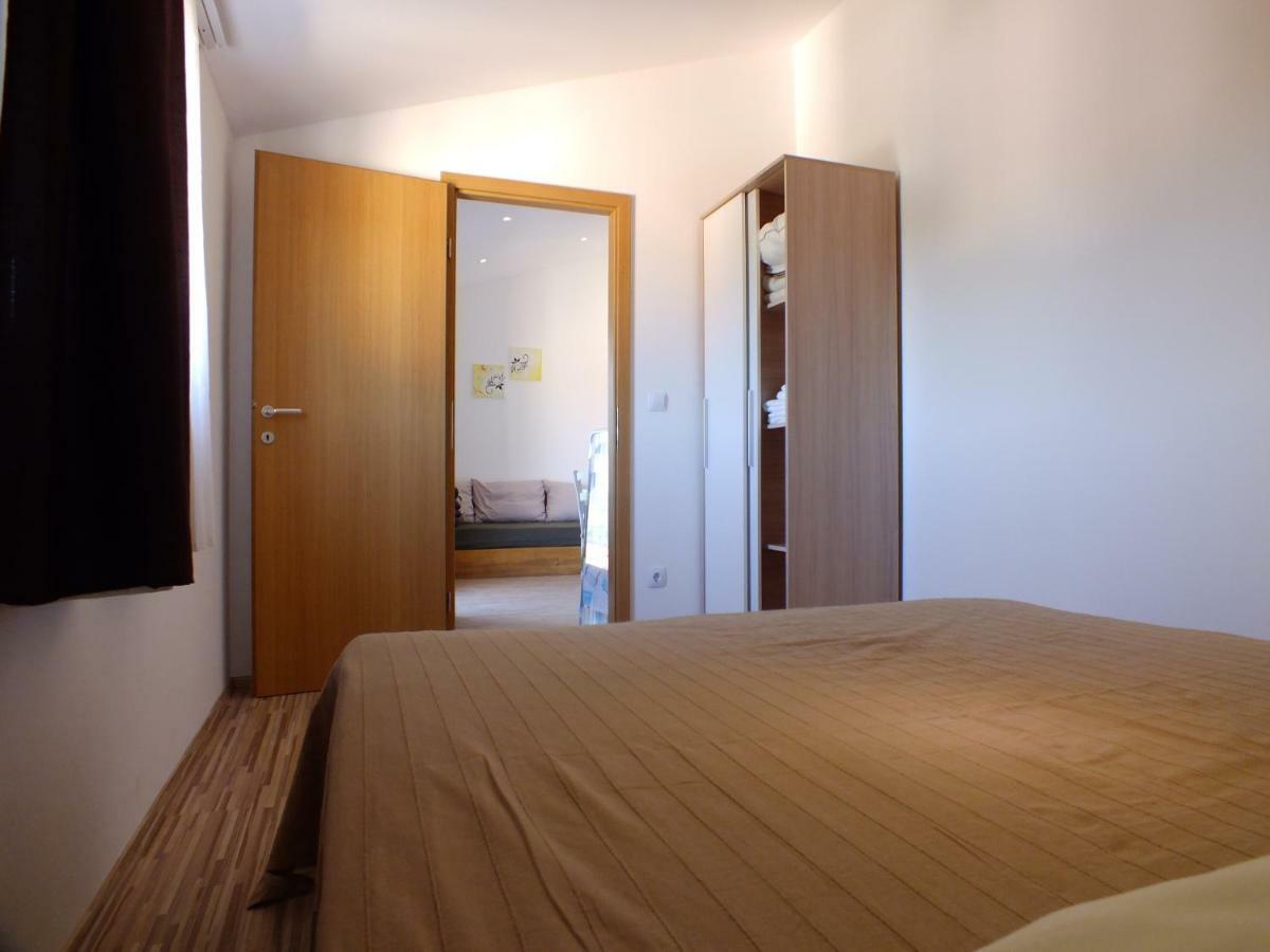 ברודאריצה Apartmani Barisic מראה חיצוני תמונה