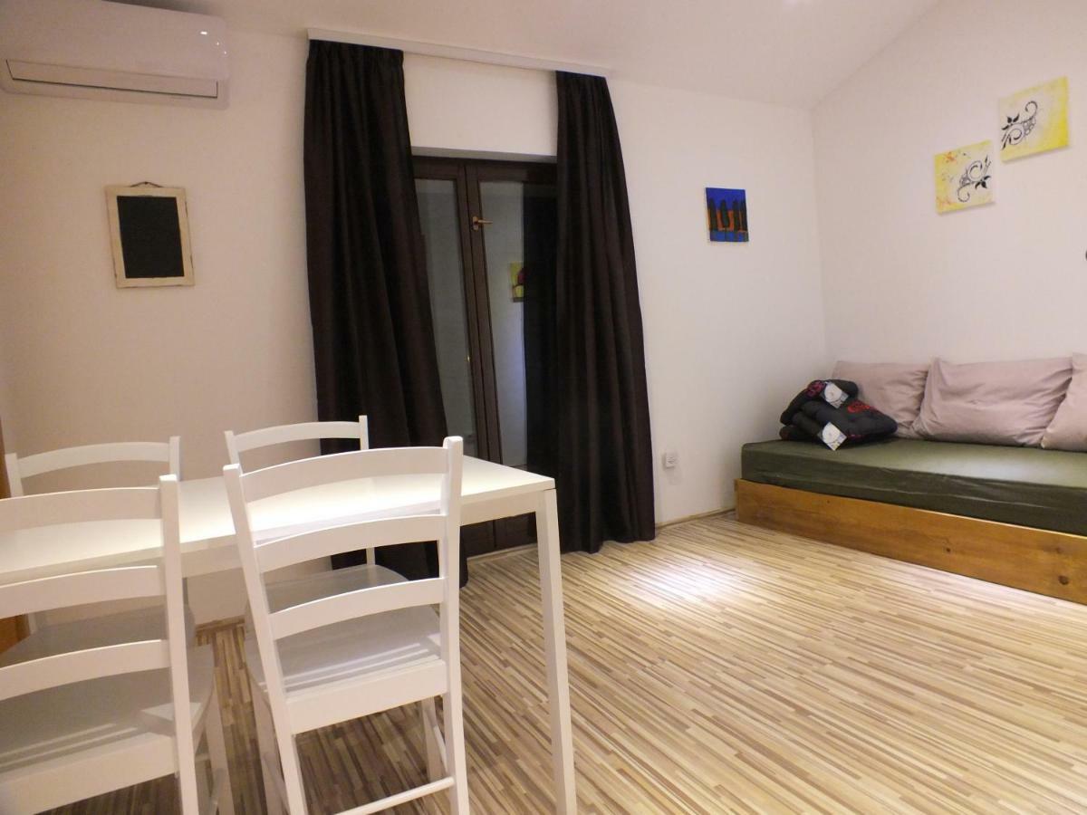 ברודאריצה Apartmani Barisic מראה חיצוני תמונה